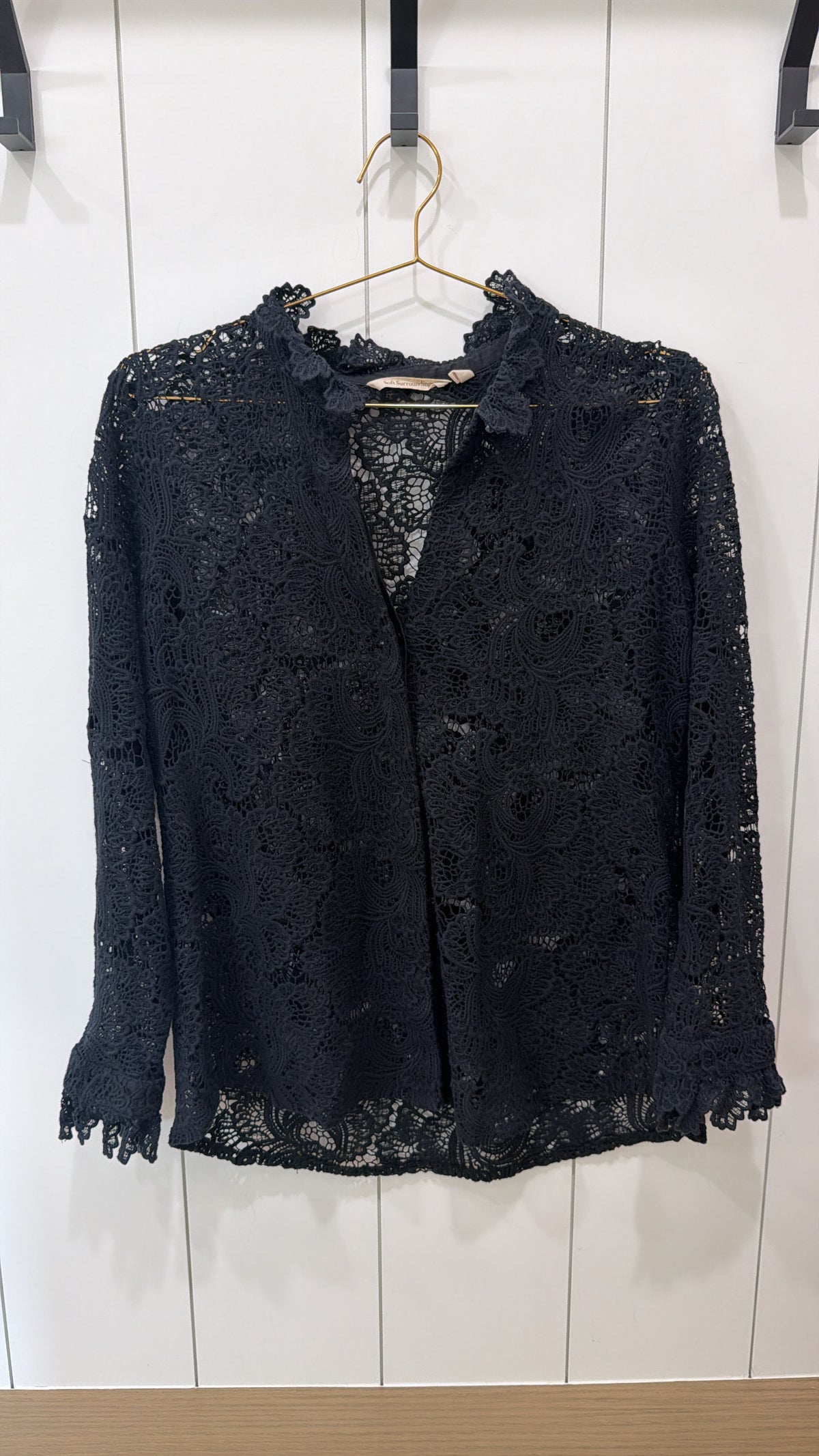 SOFT SURROUNDINGS CROCHET LACE BLOUSE BLACK SIZE LARGE