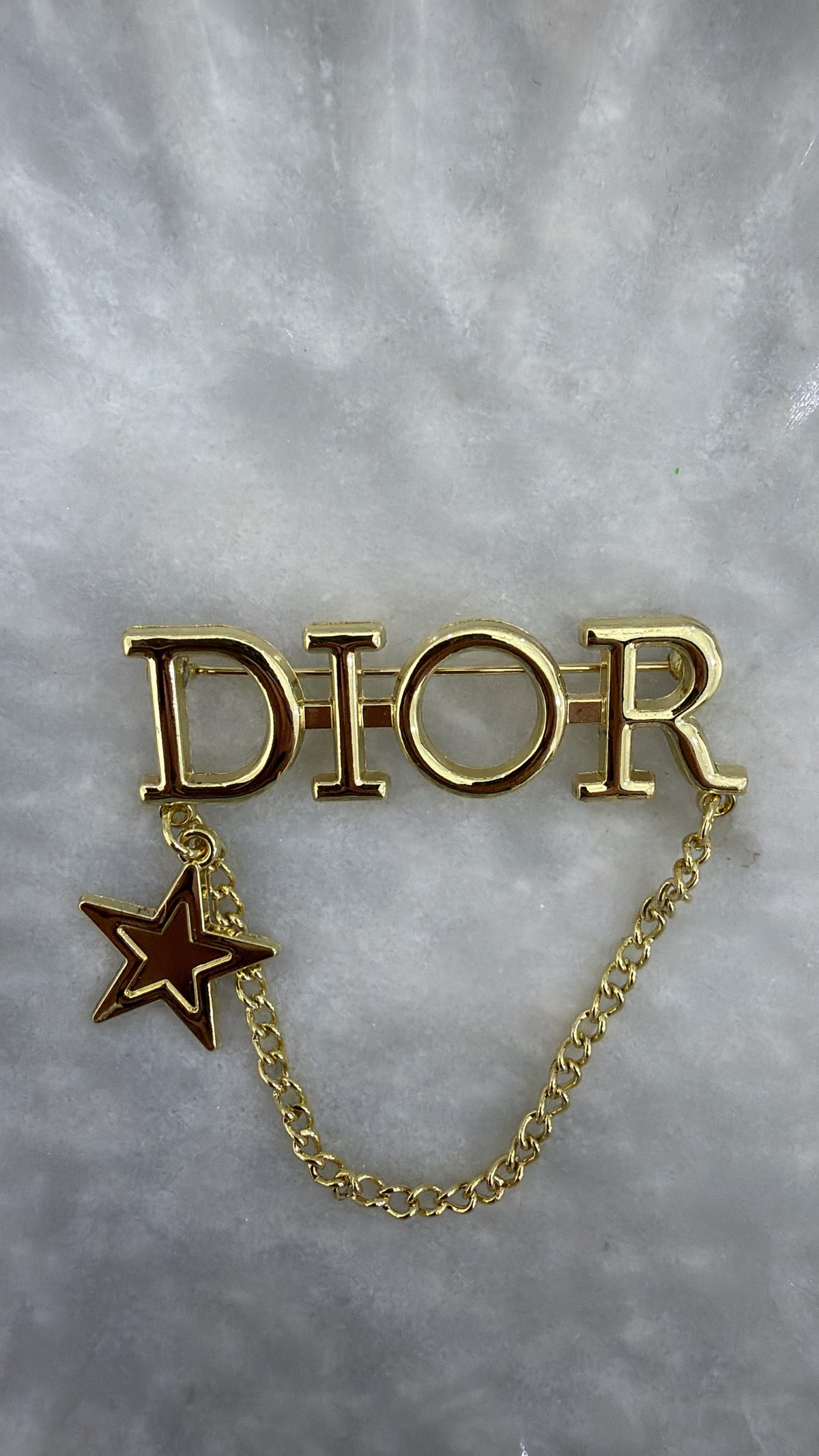 LUXURY INSPIRED PIN-ON BROOCH #31