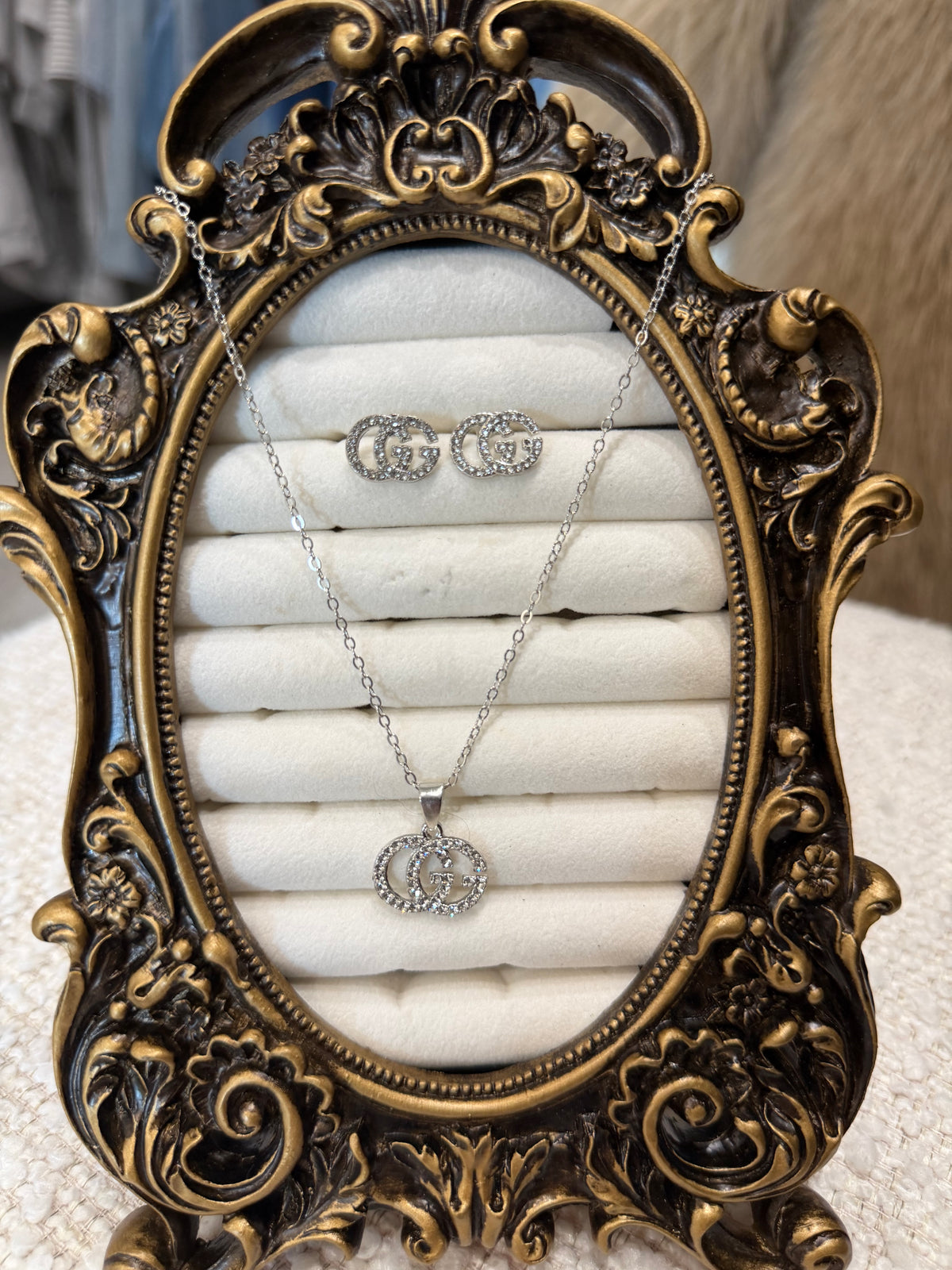 LUXURY INSPIRED GG SILVER DIAMOND NECKLACE