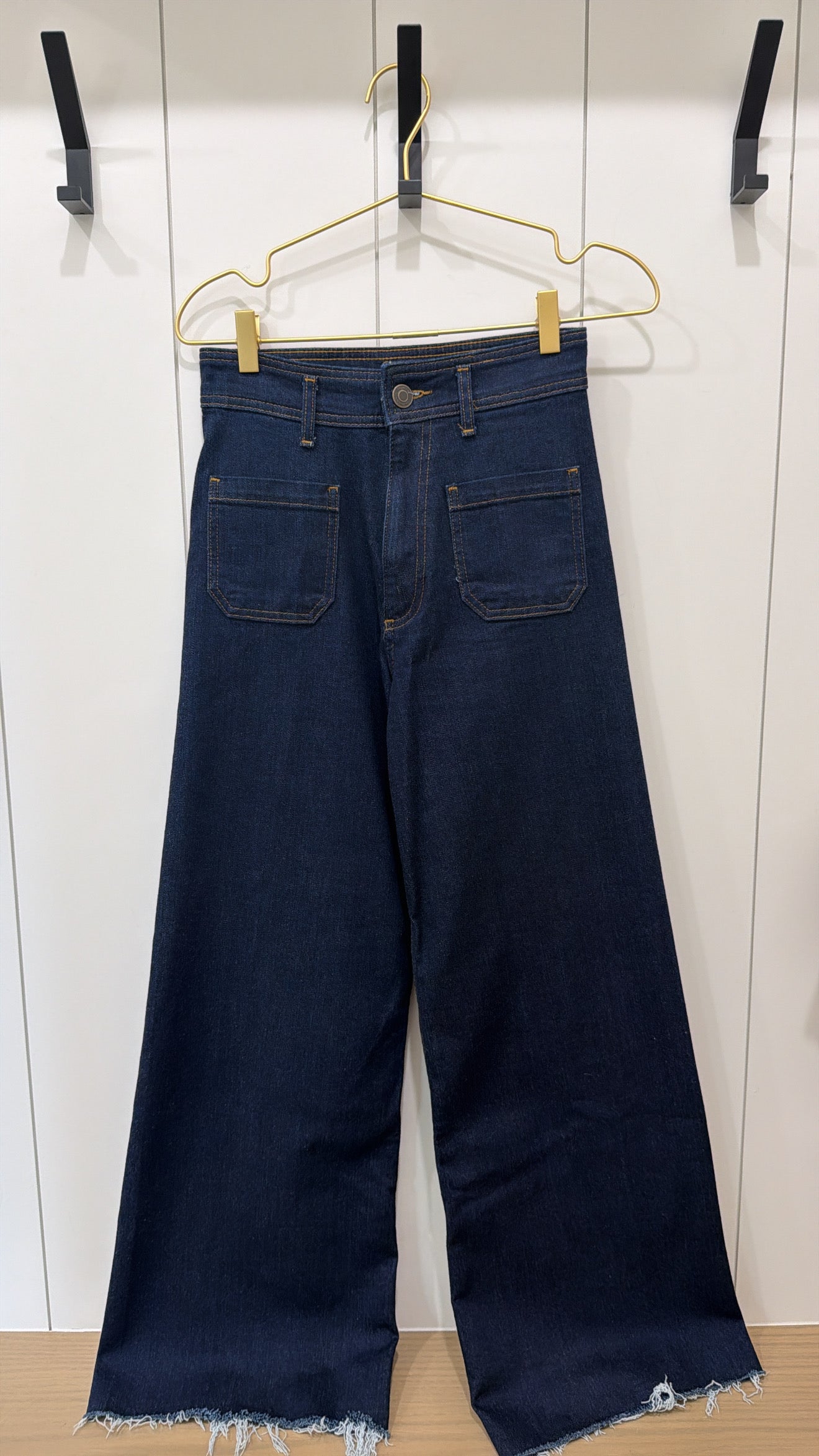 Zara Dark Denim Wide Leg Jeans Size 4