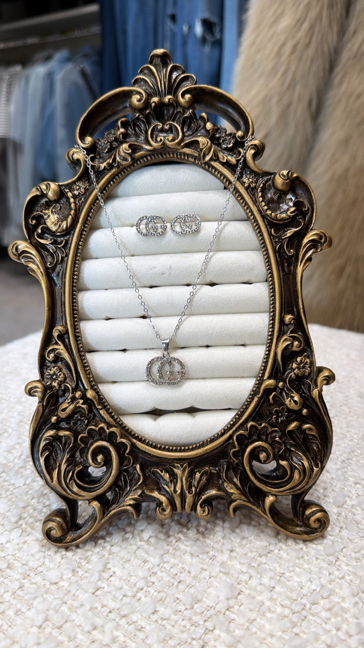 LUXURY INSPIRED GG SILVER DIAMOND NECKLACE