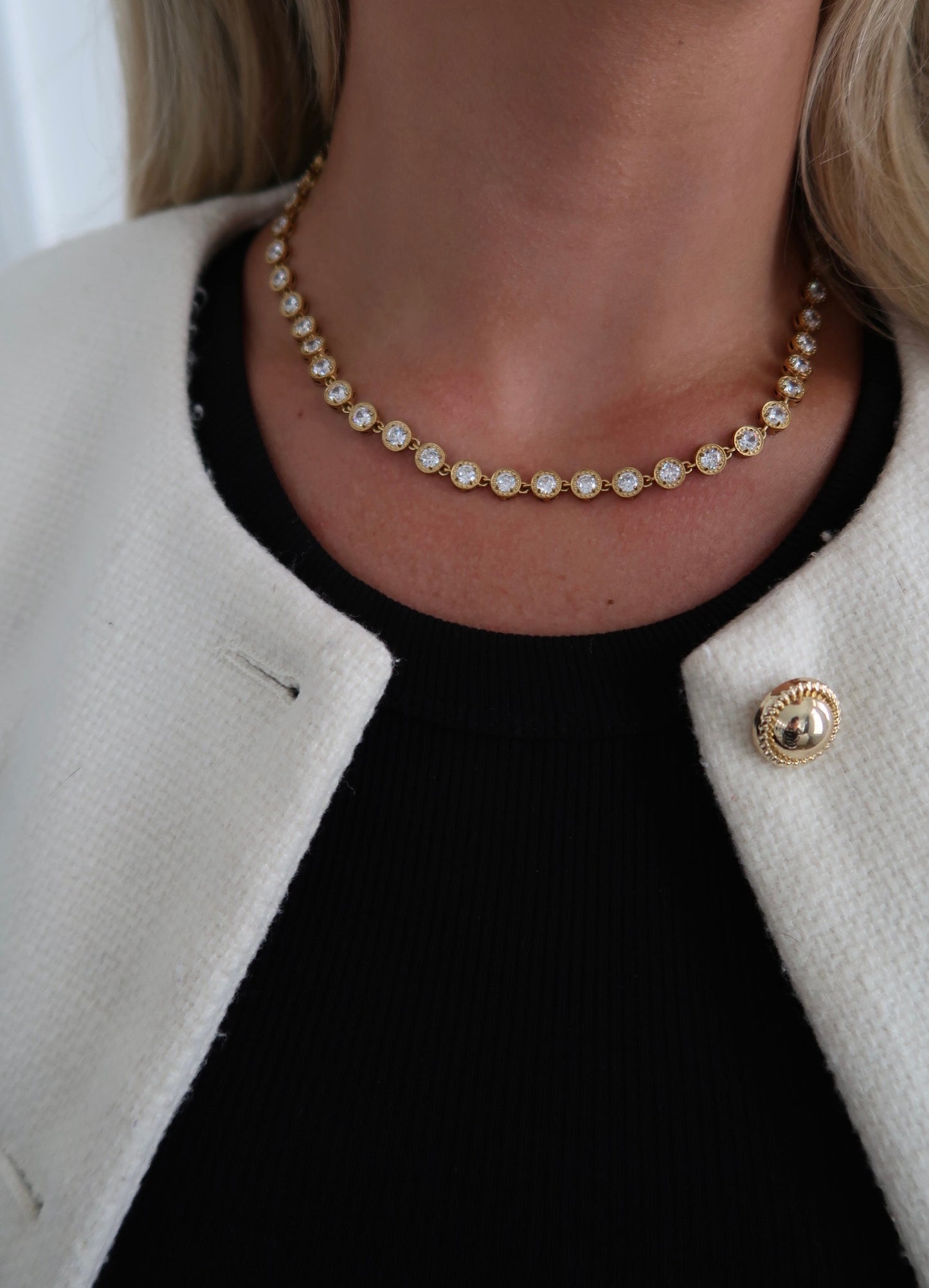 ROXIE "NEW" NECKLACE
