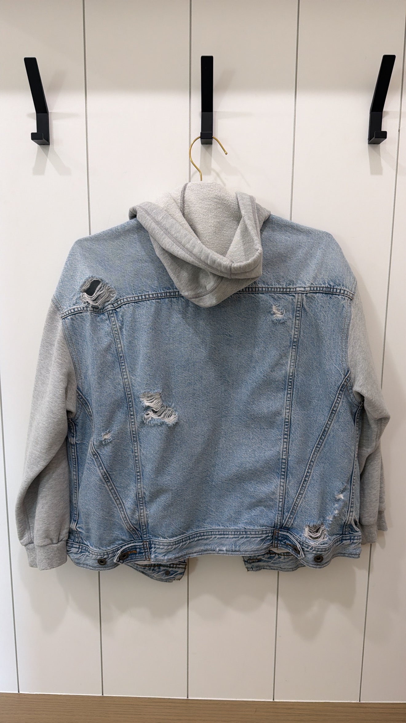 OFFLINE BY AERIE DENIM JEAN JACKET HOODIE
