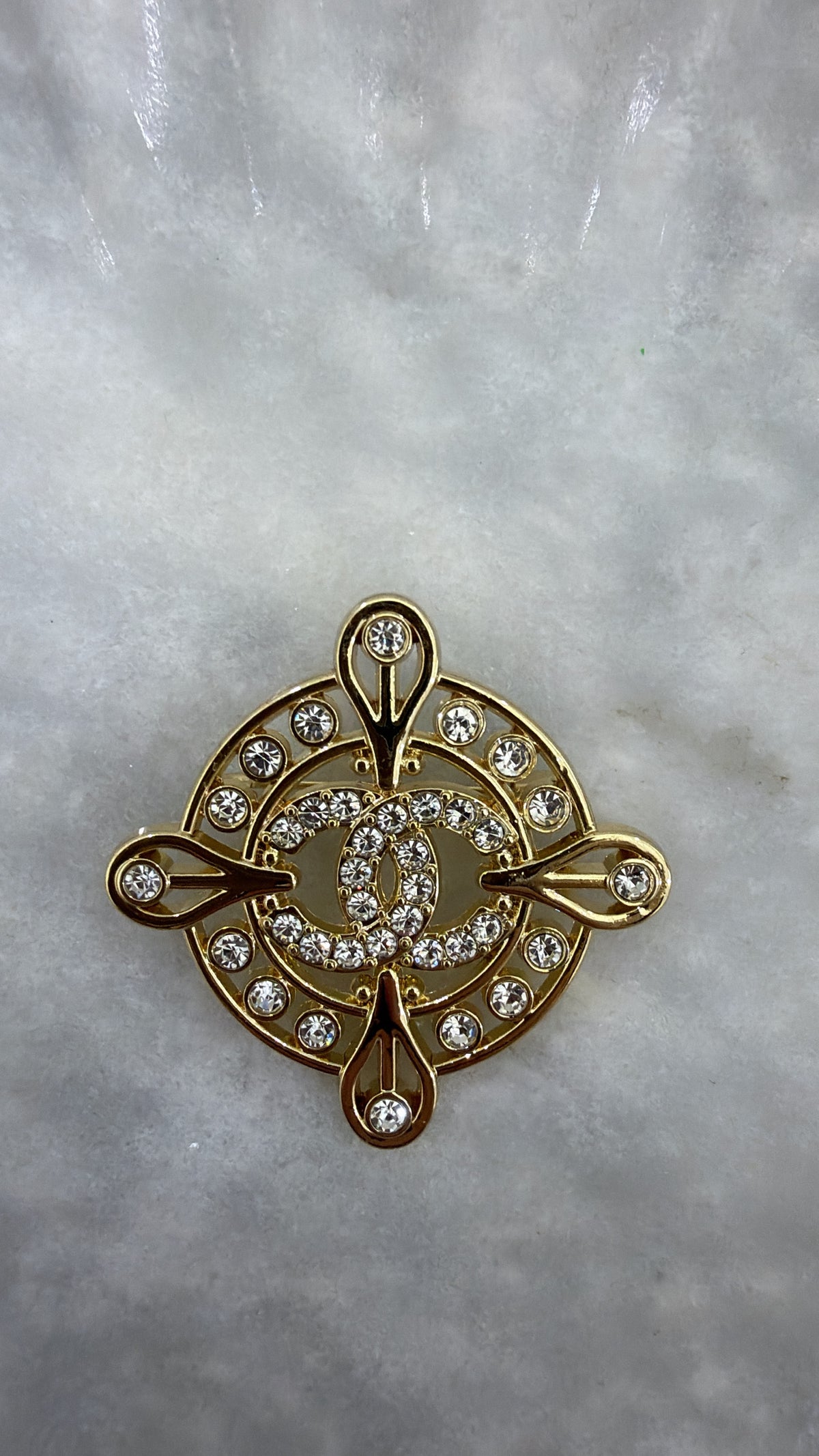 LUXURY INSPIRED PIN-ON BROOCH #2
