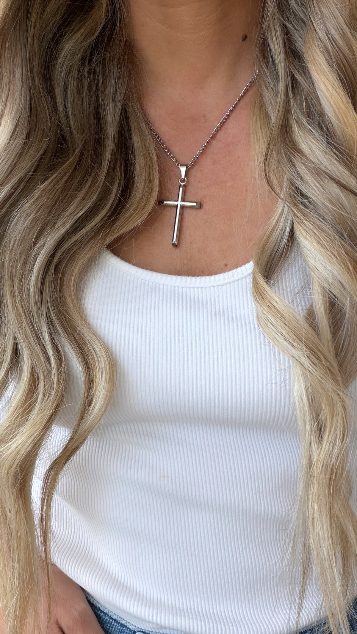 LARGE CROSS NECKLACE