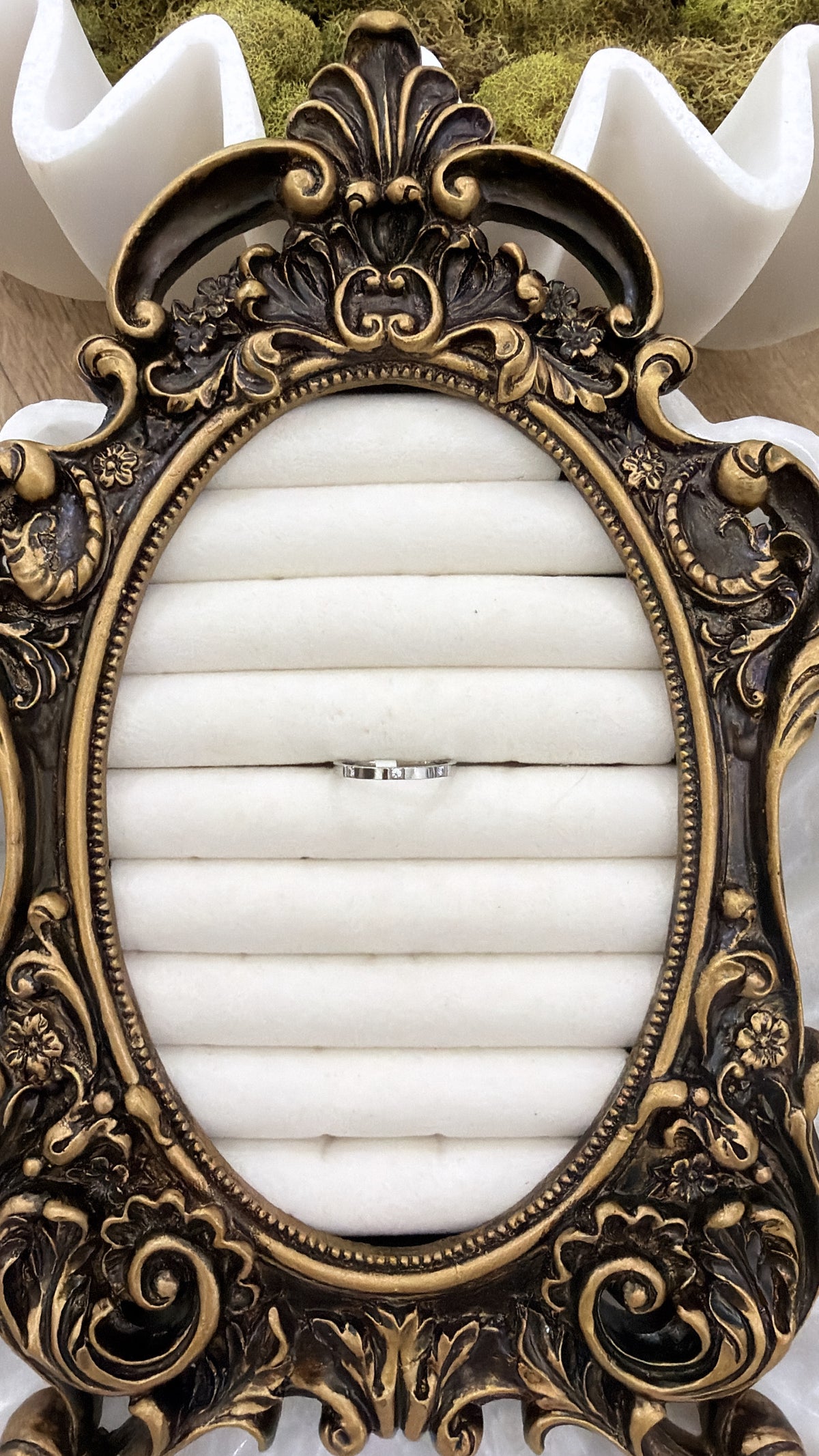 THIN RING GOLD OR SILVER