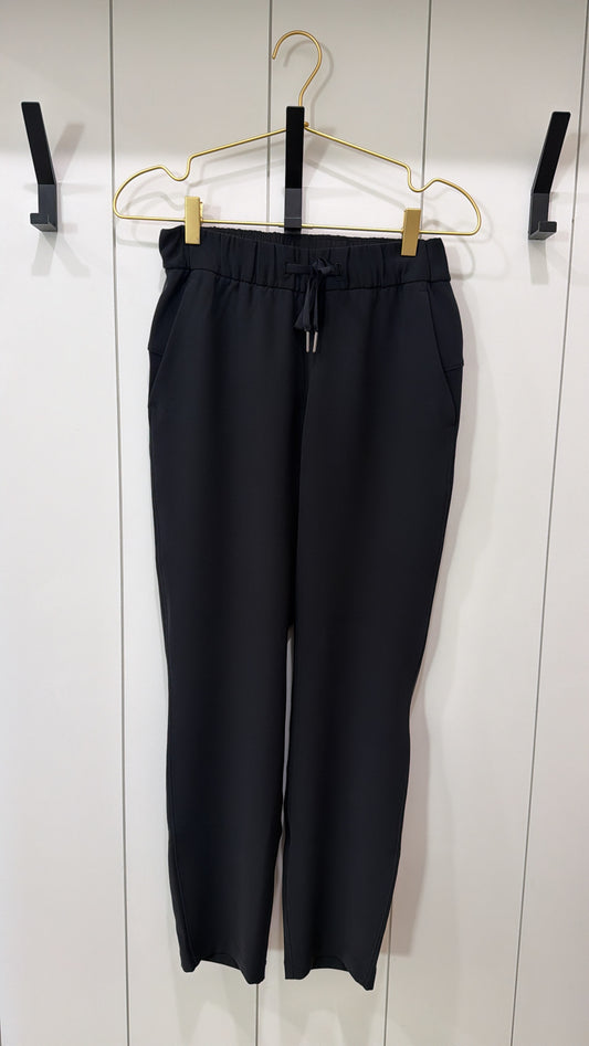 Lululemon Size 4 Black Athletic Pants