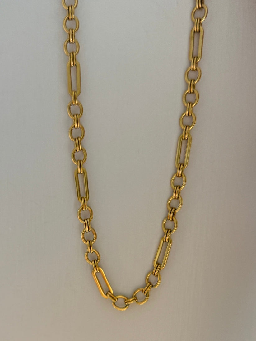 THE ASHLEY NECKLACE