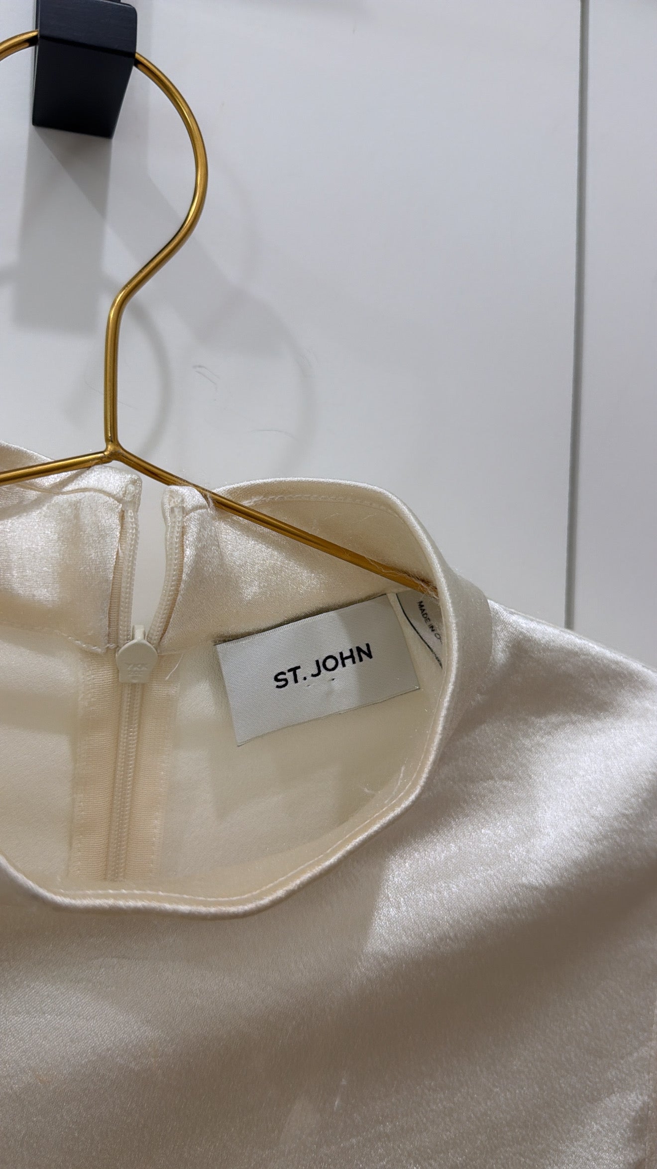 ST. JOHN LONG SLEEVE TOP