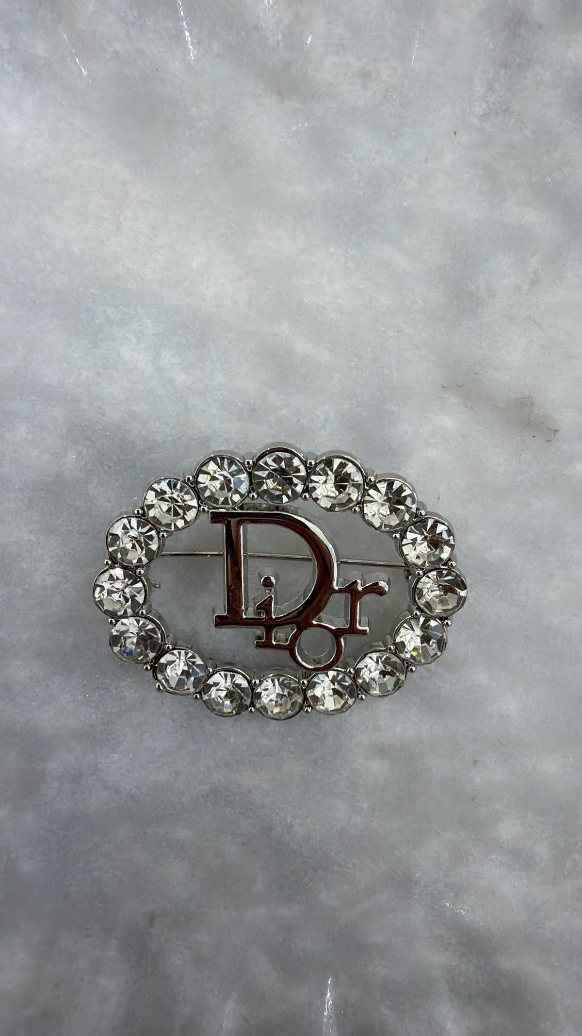 LUXURY INSPIRED PIN-ON SILVER BROOCH #27