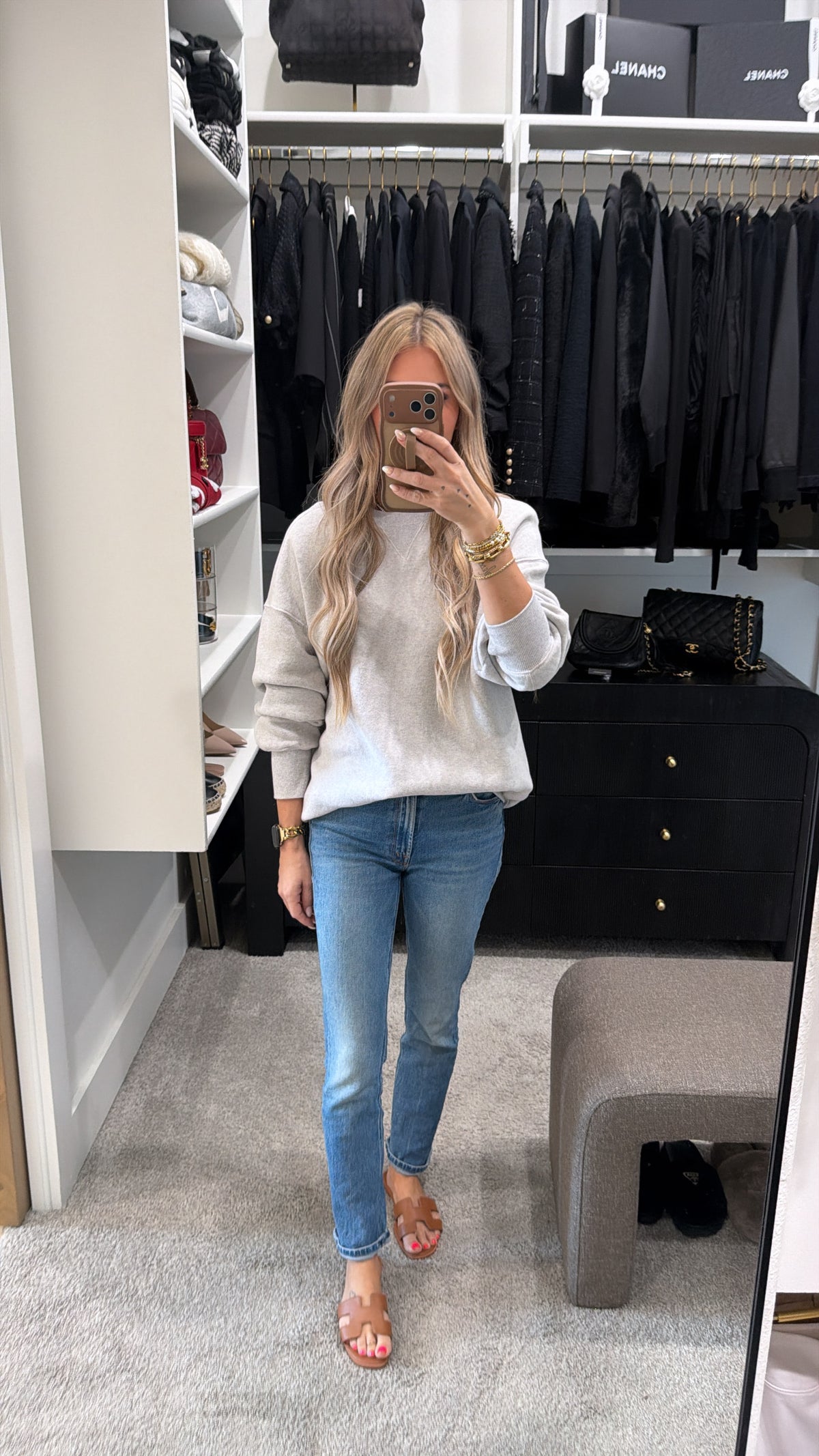 OFFLINE BY AERIE CREWNECK SIZE SMALL