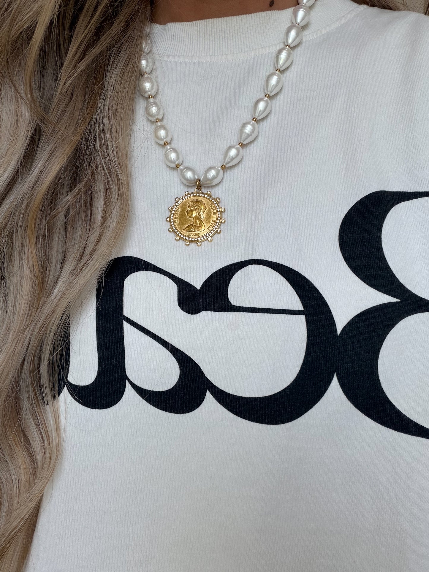 GIA COIN NECKLACE
