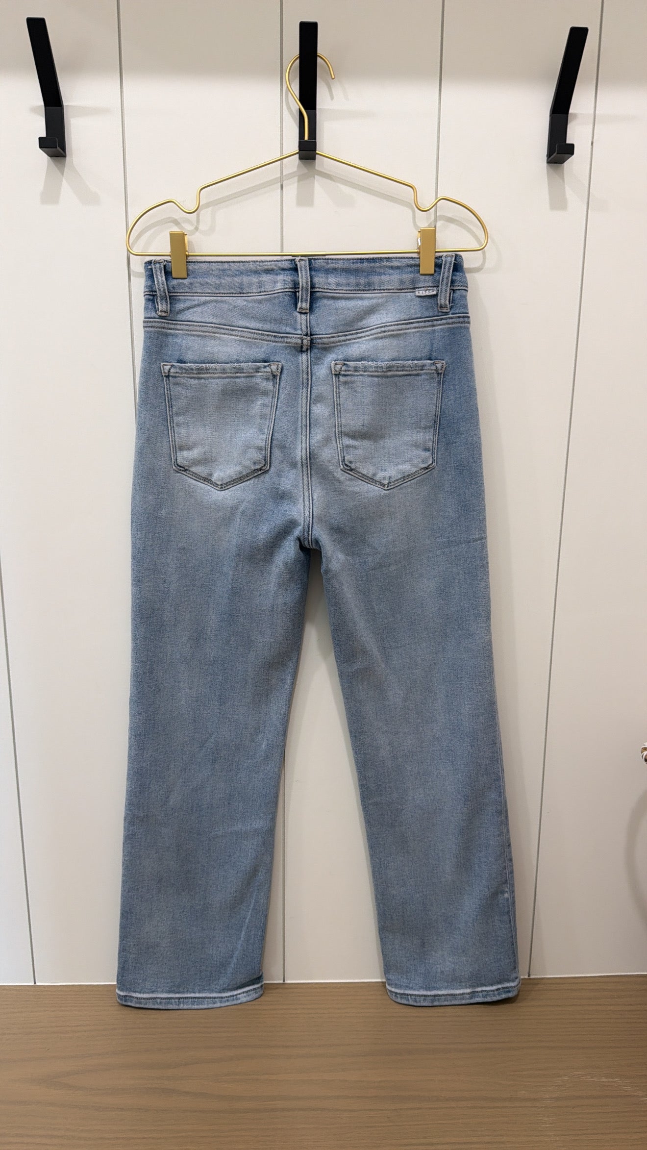 Risen Jeans Size 7/28 Light Denim