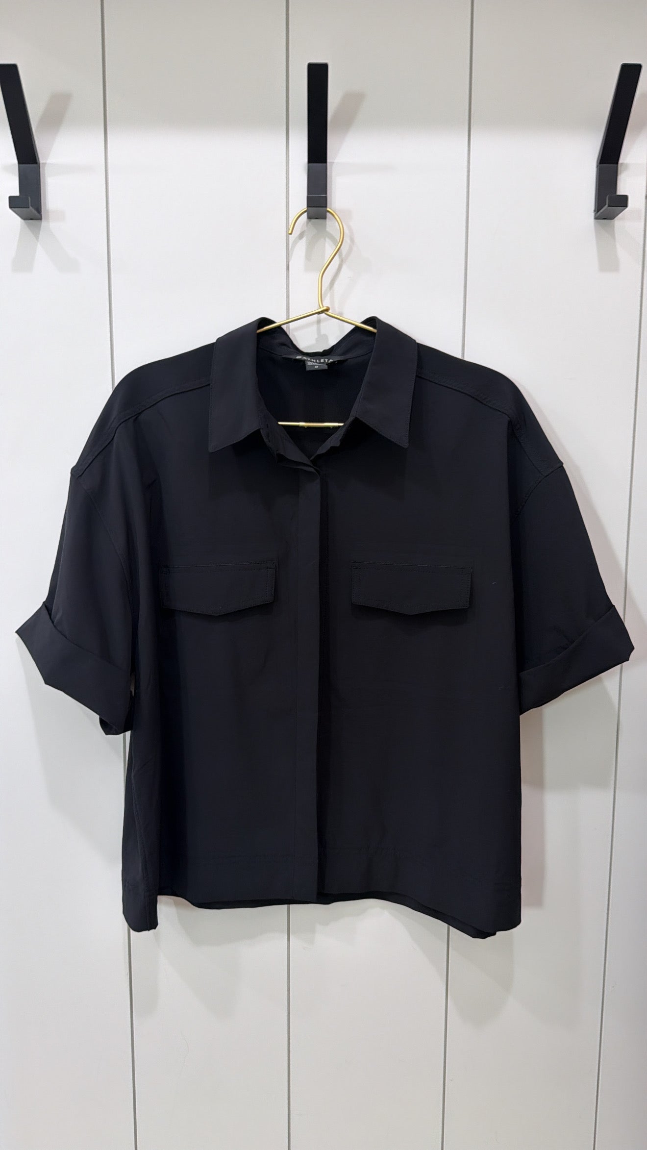 Athleta Medium Black Short Sleeve Top